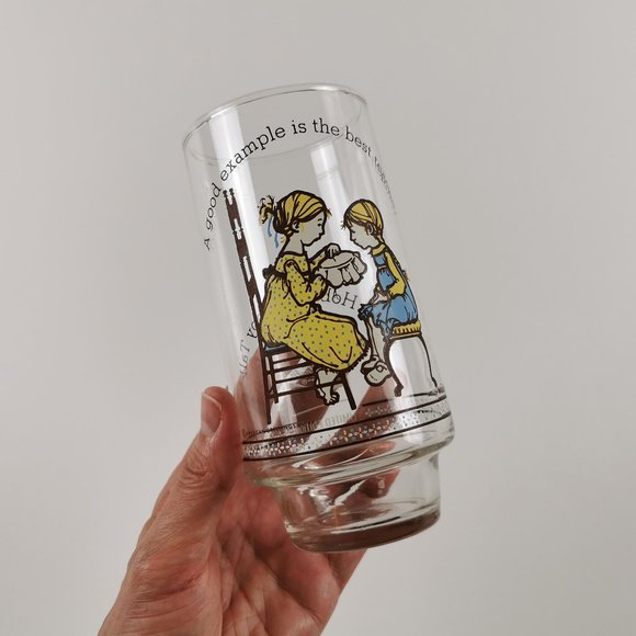 Coca-Cola Limited Edition Holly Hobbie Drink Glass - Picture 9 of 11